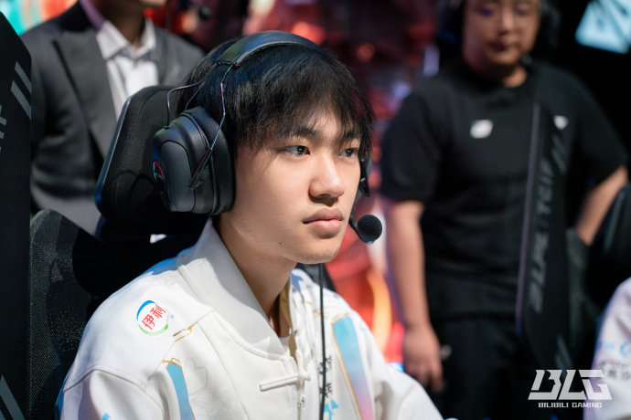 名人与普通 名人与普通