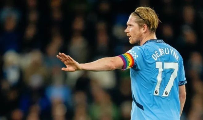 成三人小组 成三人小组